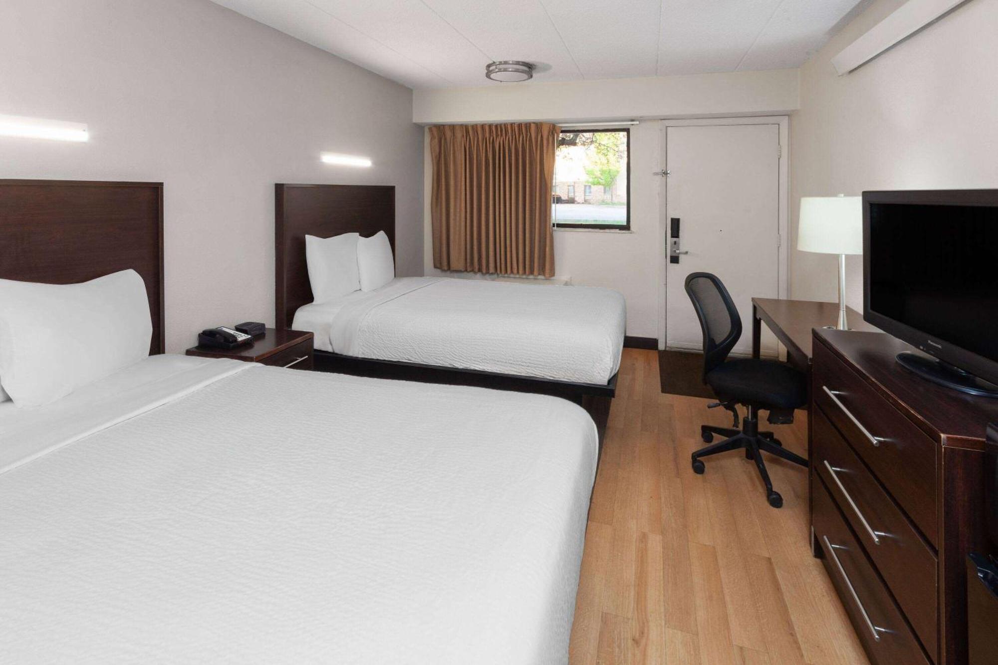 Travelodge By Wyndham Peoria Buitenkant foto