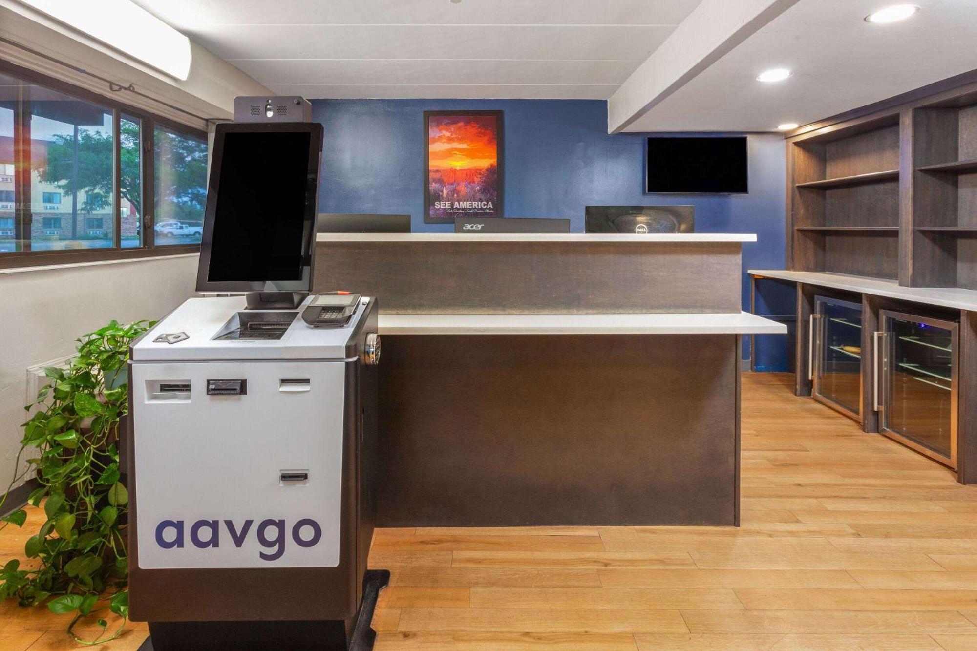 Travelodge By Wyndham Peoria Buitenkant foto